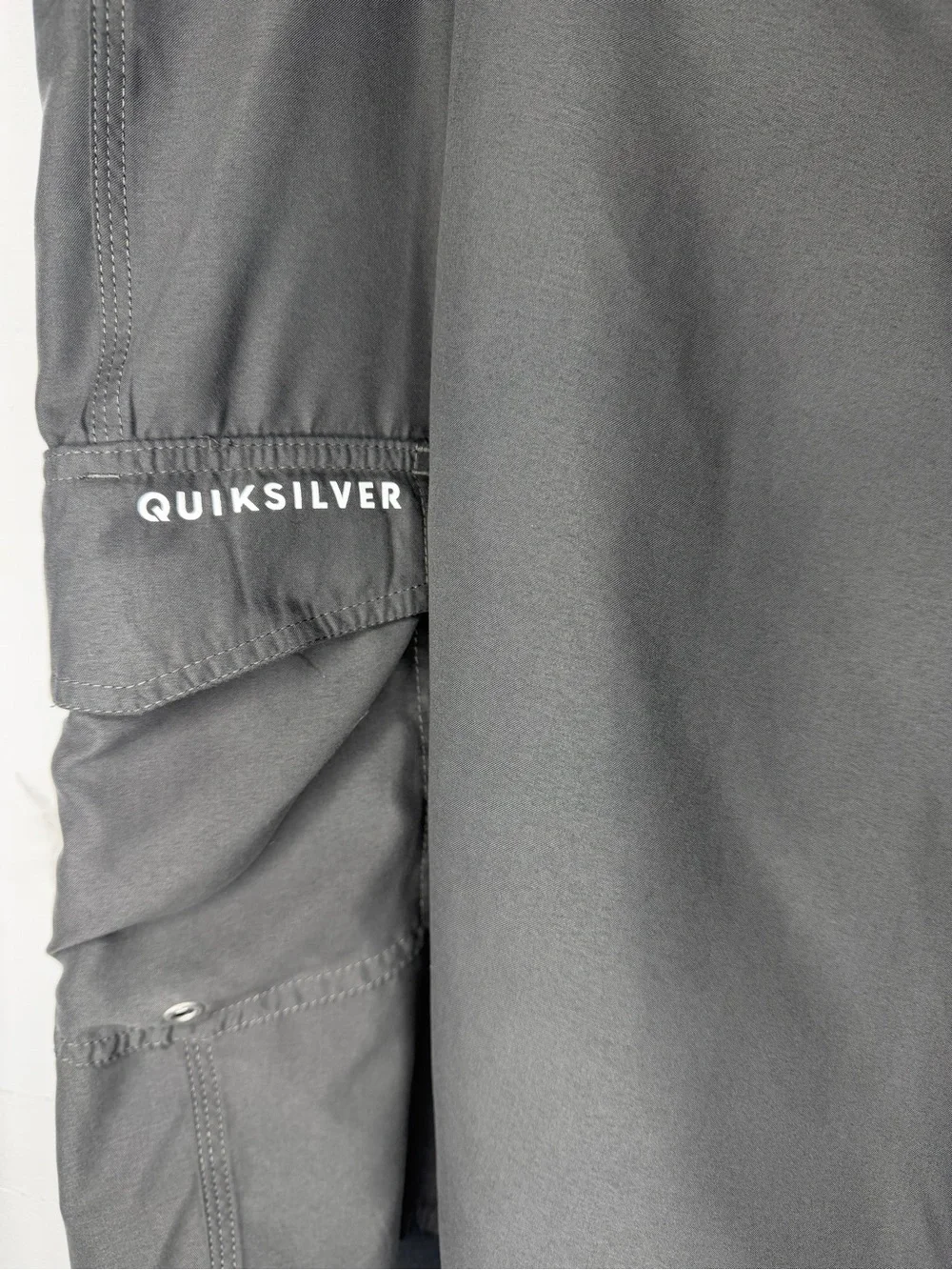 Quiksilver Board Shorts Charcoal Gray Drawstring Cargo Pocket Men's Size 38 | XL